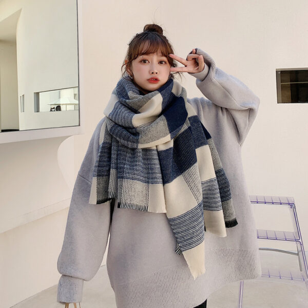 Women's Japanese-style White And Blue Plaid Scarf - Image 2